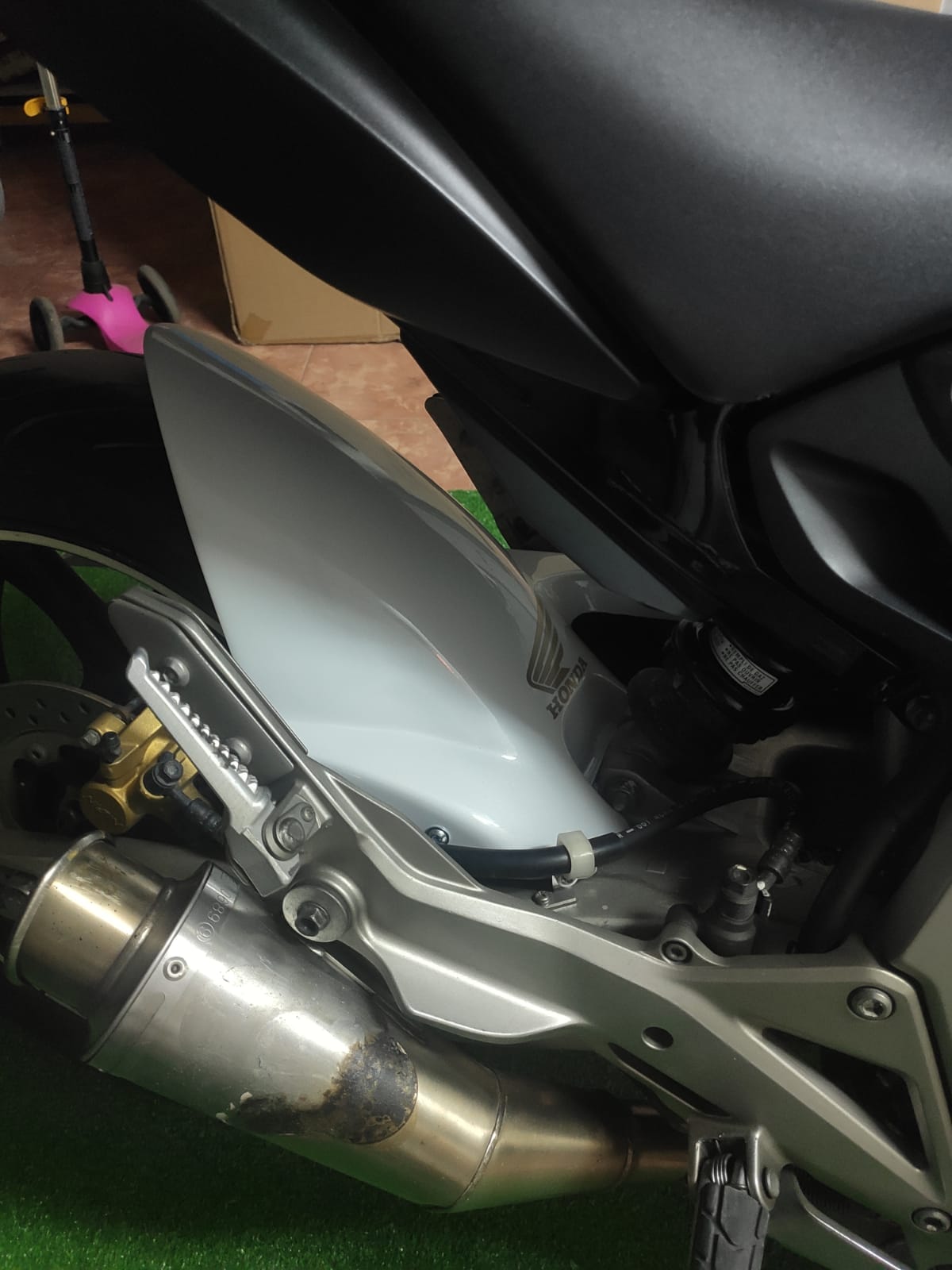 Guardabarros Honda Hornet 600 - Imagen 6